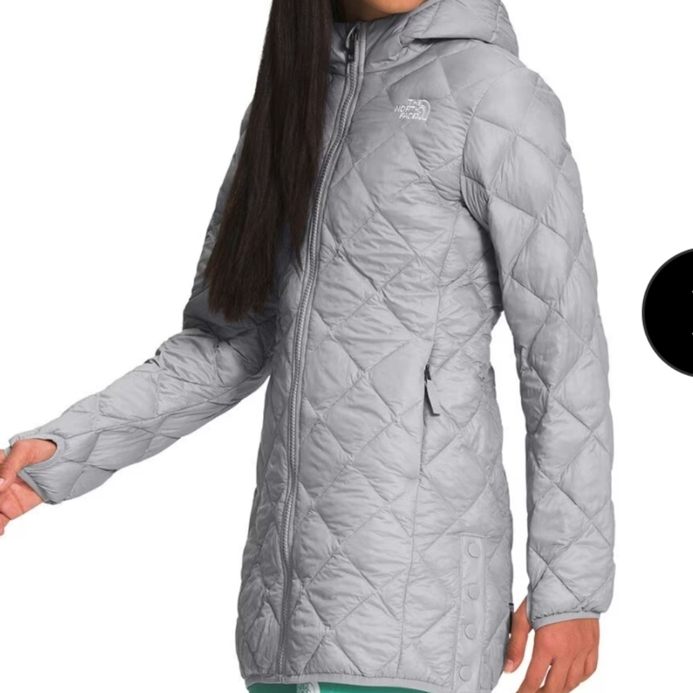 The North Face Thermoball Parka - Picture 4 of 8